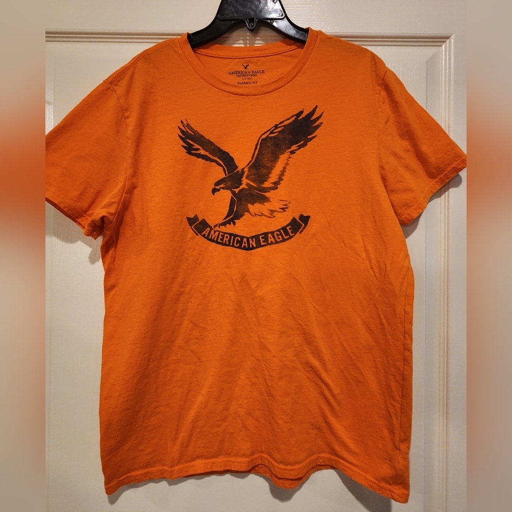 American Eagle Outfitters Bold Orange Tee with Eagle Graphic, Size L